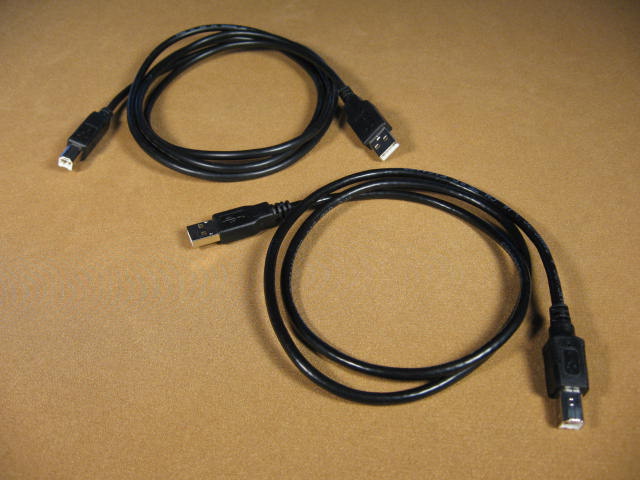 USB CABLES PHOTO